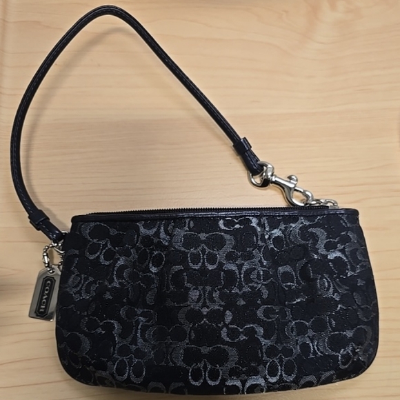 COACH Lurex Black Gray Silver Wristlet - Picture 12 of 13